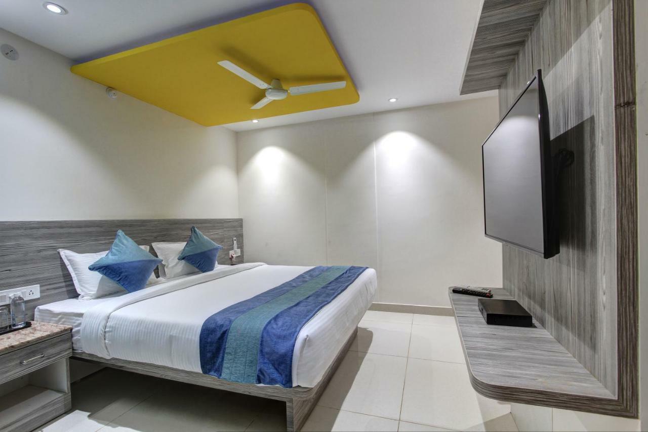 Orange Suites & Inn Near Bangalore Airport Devanahalli Exterior photo